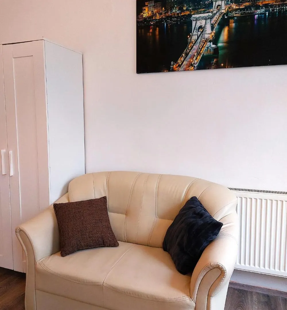 Goodmo Budapest Smart Rooms Hungary