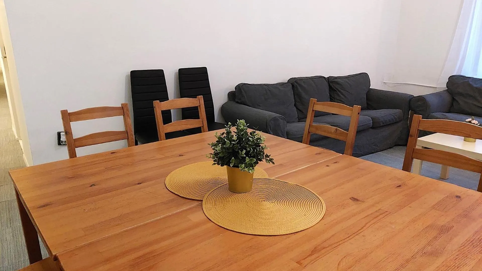 Goodmo Budapest Smart Rooms Hostal