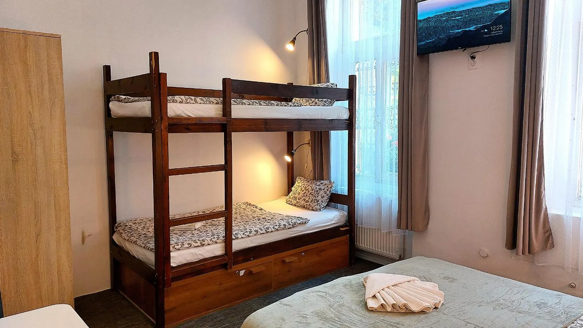 Auberge de jeunesse Goodmo Budapest Smart Rooms & Suits & Aparts